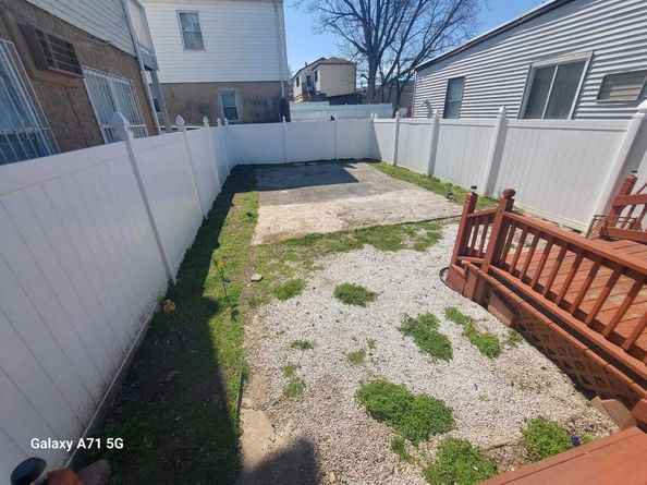 1405 44th St, North Bergen NJ 07047