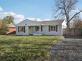 5530 Holland Drive, Arvada CO 80002