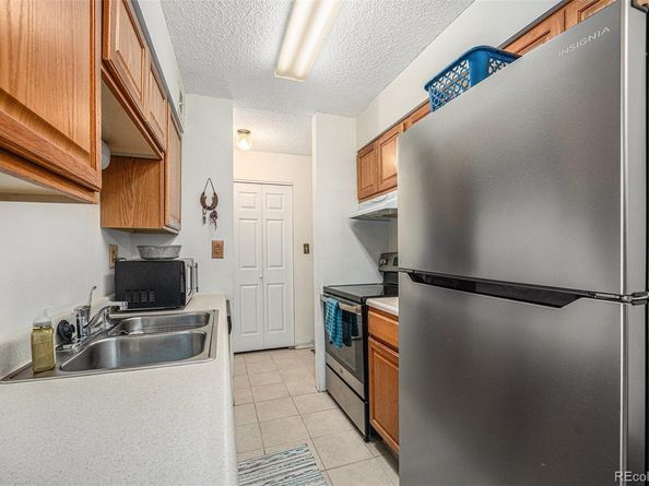 309 E Highline Circle 102, Centennial CO 80122