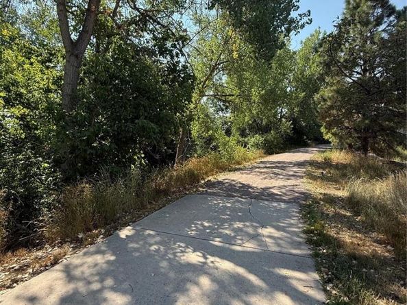 309 E Highline Circle 102, Centennial CO 80122