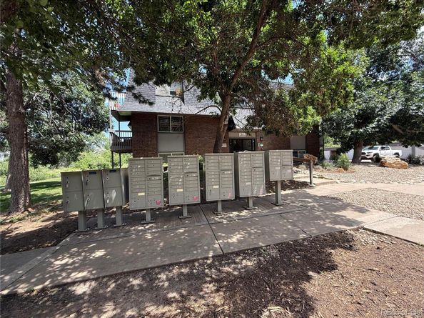 309 E Highline Circle 102, Centennial CO 80122