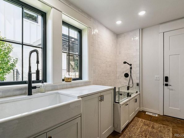 582 S York Street, Denver CO 80209