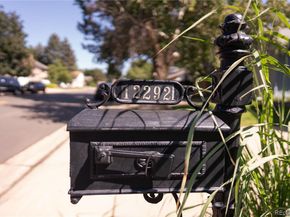 12292 E Bates Circle, Aurora CO 80014