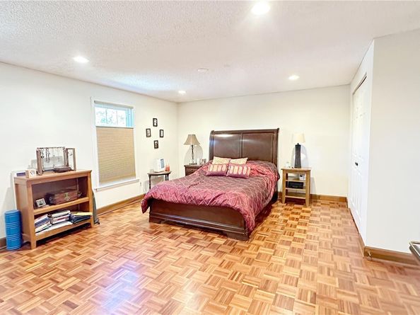 12292 E Bates Circle, Aurora CO 80014