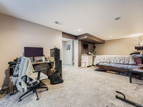 5311 S Valdai Street, Aurora CO 80015