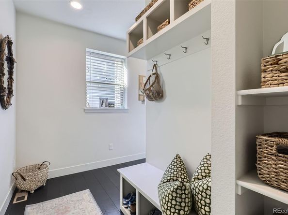 2572 Iola Street, Aurora CO 80010