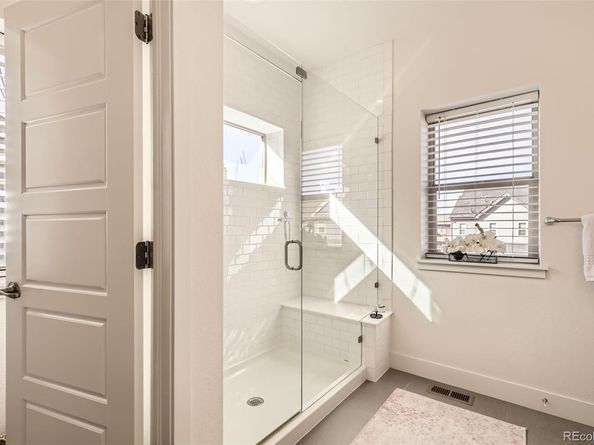 2572 Iola Street, Aurora CO 80010