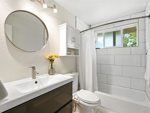 9611 W 56th Place, Arvada CO 80002