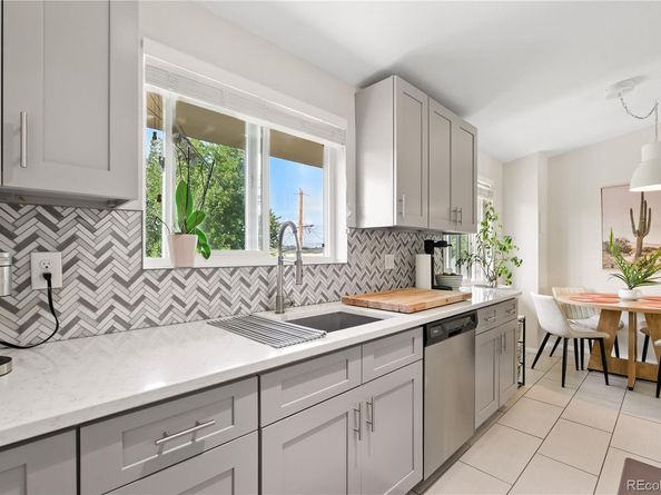9611 W 56th Place, Arvada CO 80002