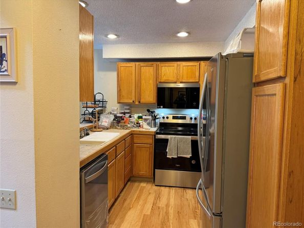 971 S Evanston Circle, Aurora CO 80012