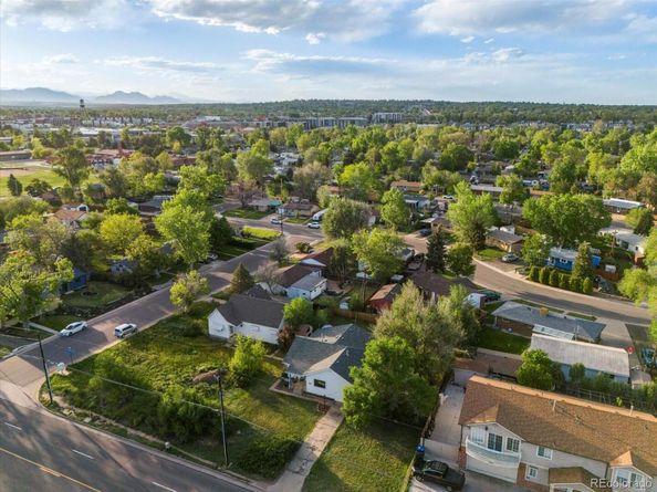 6801 W 52nd Avenue, Arvada CO 80002
