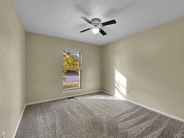 3352 S Holland Way, Lakewood CO 80227