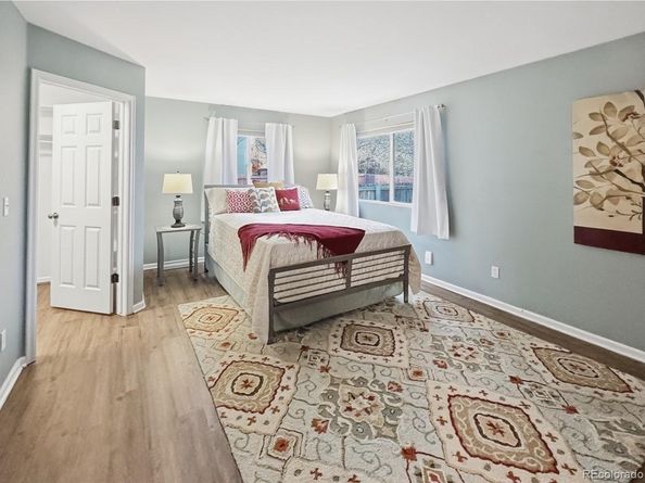 1269 Red Mountain Drive, Longmont CO 80504