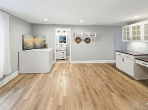 1269 Red Mountain Drive, Longmont CO 80504