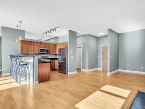 5677 S Park Place B206, Englewood CO 80111