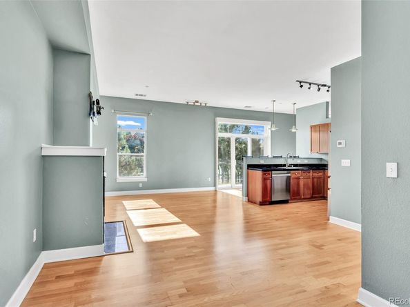 5677 S Park Place B206, Englewood CO 80111