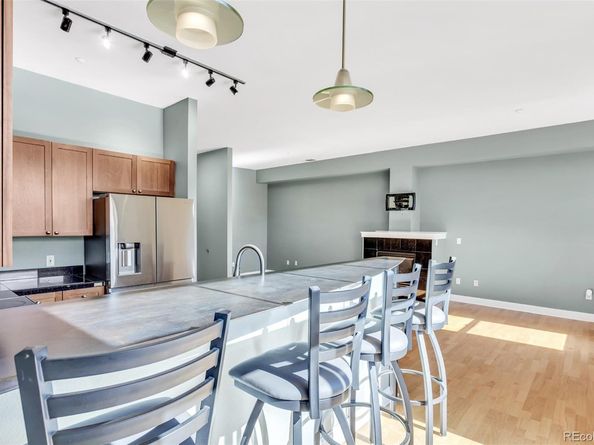 5677 S Park Place B206, Englewood CO 80111
