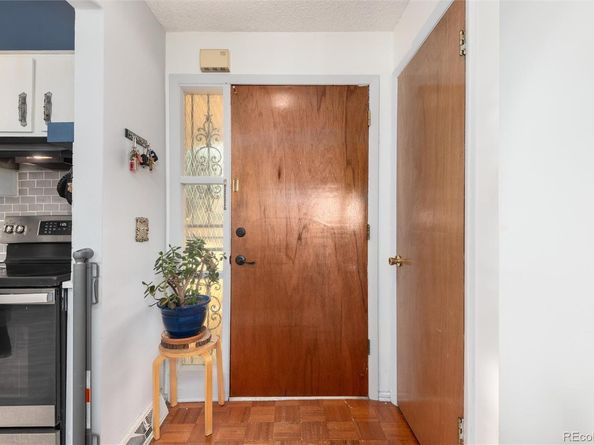 2945 S Teller Street, Denver CO 80227