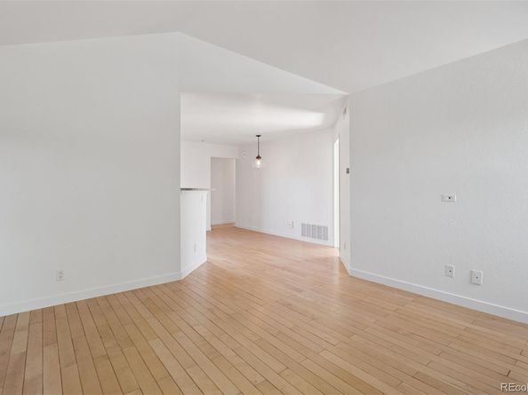 11 W Ellsworth Avenue 22, Denver CO 80223