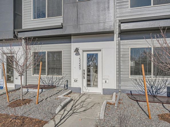 15323 W 69th Avenue, Arvada CO 80007