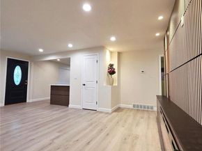 Undisclosed Address #2463370, Denver CO 80204