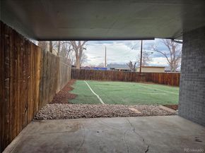 Undisclosed Address #2463370, Denver CO 80204