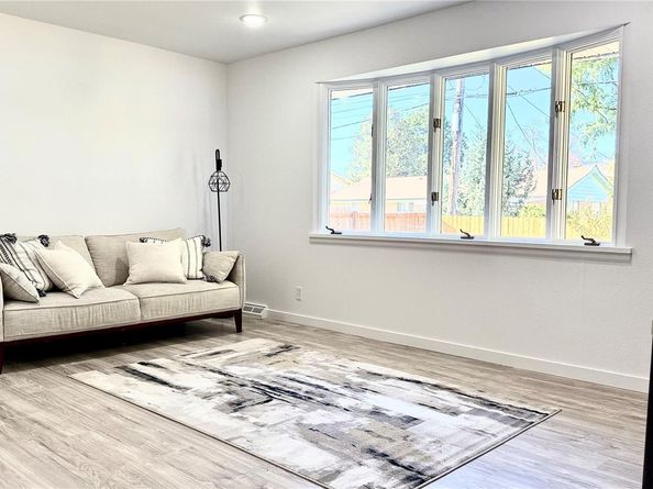 443 Jamaica Street, Aurora CO 80010