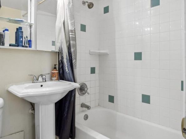 1450 Albion Street 206, Denver CO 80220