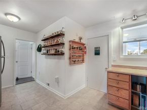 11860 W Independence Avenue, Lakewood CO 80401