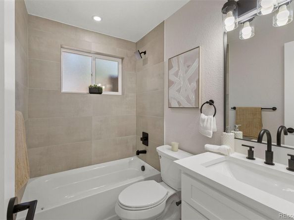 3690 N Steele Street, Denver CO 80205