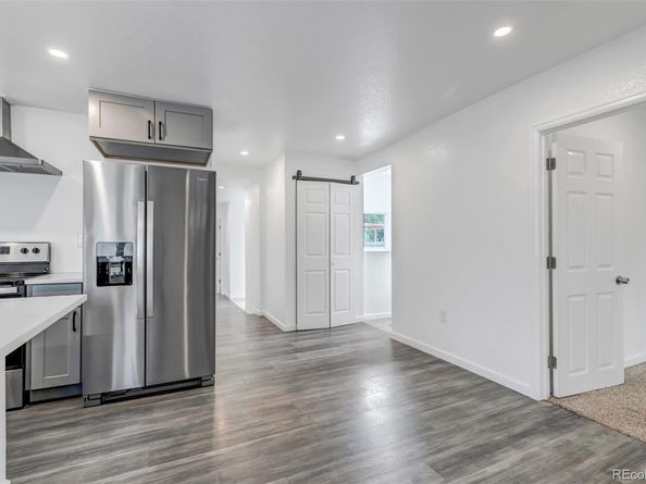10 S Irving Street, Denver CO 80219