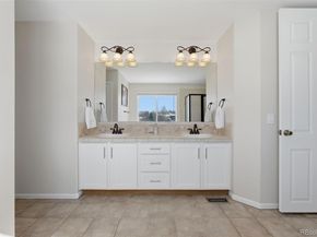 22102 E Ida Place, Aurora CO 80015