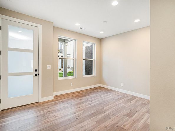 888 S Valentia Street 103, Denver CO 80247