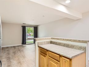 5201 S Fox Street 102, Littleton CO 80120