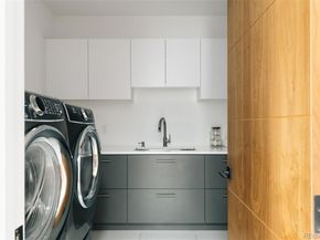 164 S Fairfax Street, Denver CO 80246