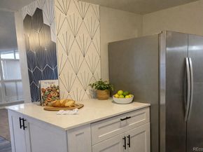 1124 Dallas Street, Aurora CO 80010