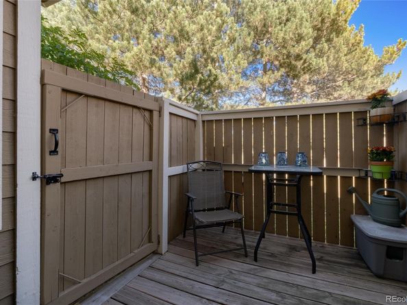 14199 E Dickinson Drive B, Aurora CO 80014