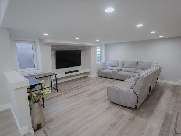 5661 W Lakeridge Road, Denver CO 80227
