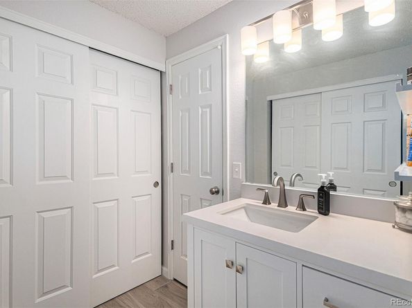 5015 S Dunkirk Way, Centennial CO 80015