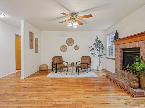 Undisclosed Address #5068321, Broomfield CO 80020