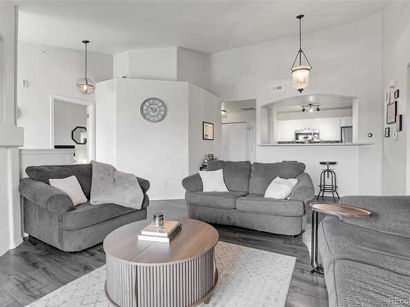 5255 Memphis Street 1023, Denver CO 80239