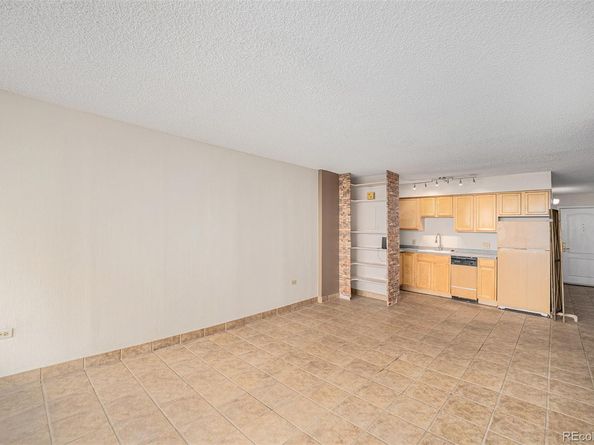 1020 15th Street 27B, Denver CO 80202