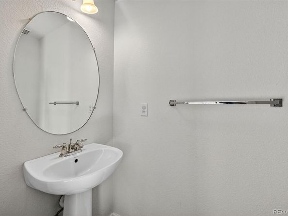 20194 E Vassar Avenue, Aurora CO 80013