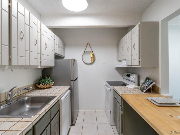 1365 Columbine Street 401, Denver CO 80206