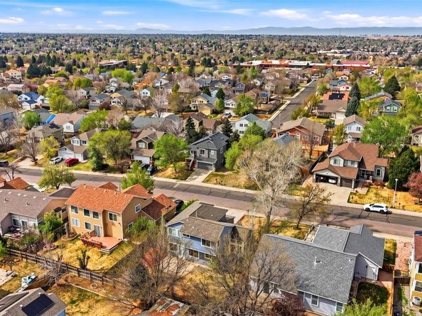 2164 S Waco Street, Aurora CO 80013