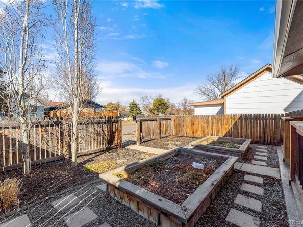 4586 Zenobia Street, Denver CO 80212