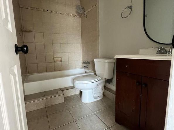 2375 S Linden Court 313, Denver CO 80222