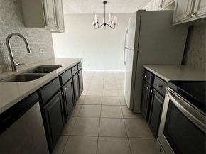 2375 S Linden Court 313, Denver CO 80222