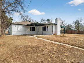 901 Racine Street, Aurora CO 80011