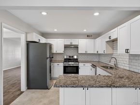 901 Racine Street, Aurora CO 80011